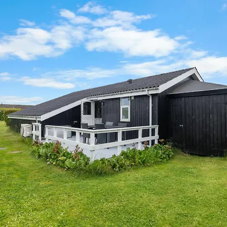 Dom wakacyjny Maaria - 400m From The Sea By Interhome